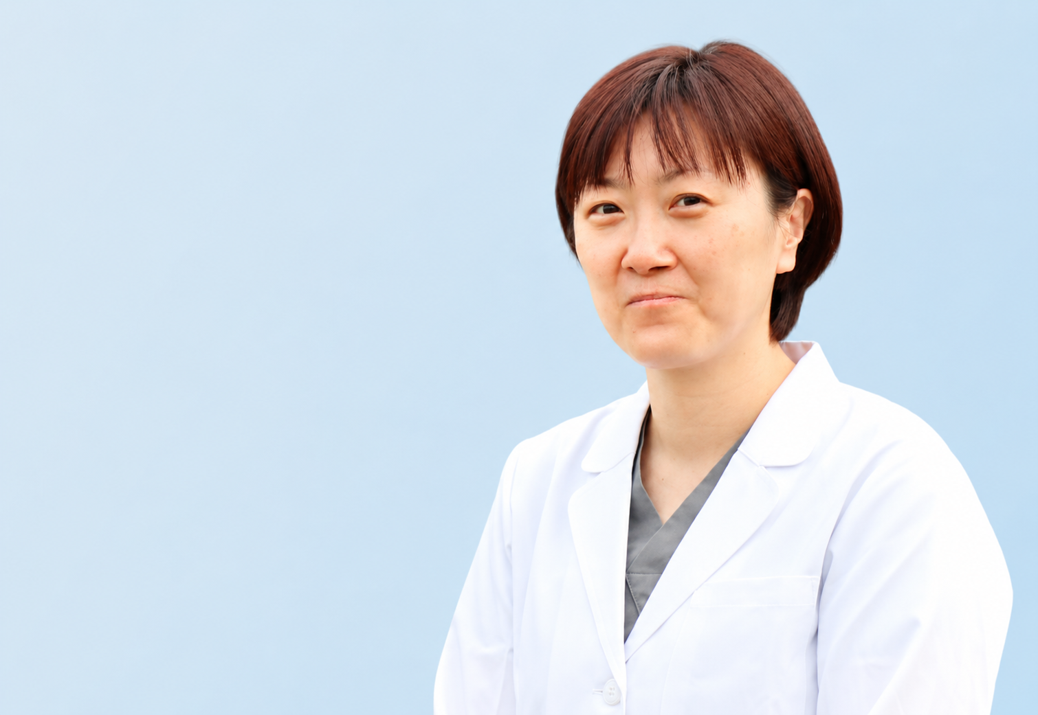 潟手 裕子